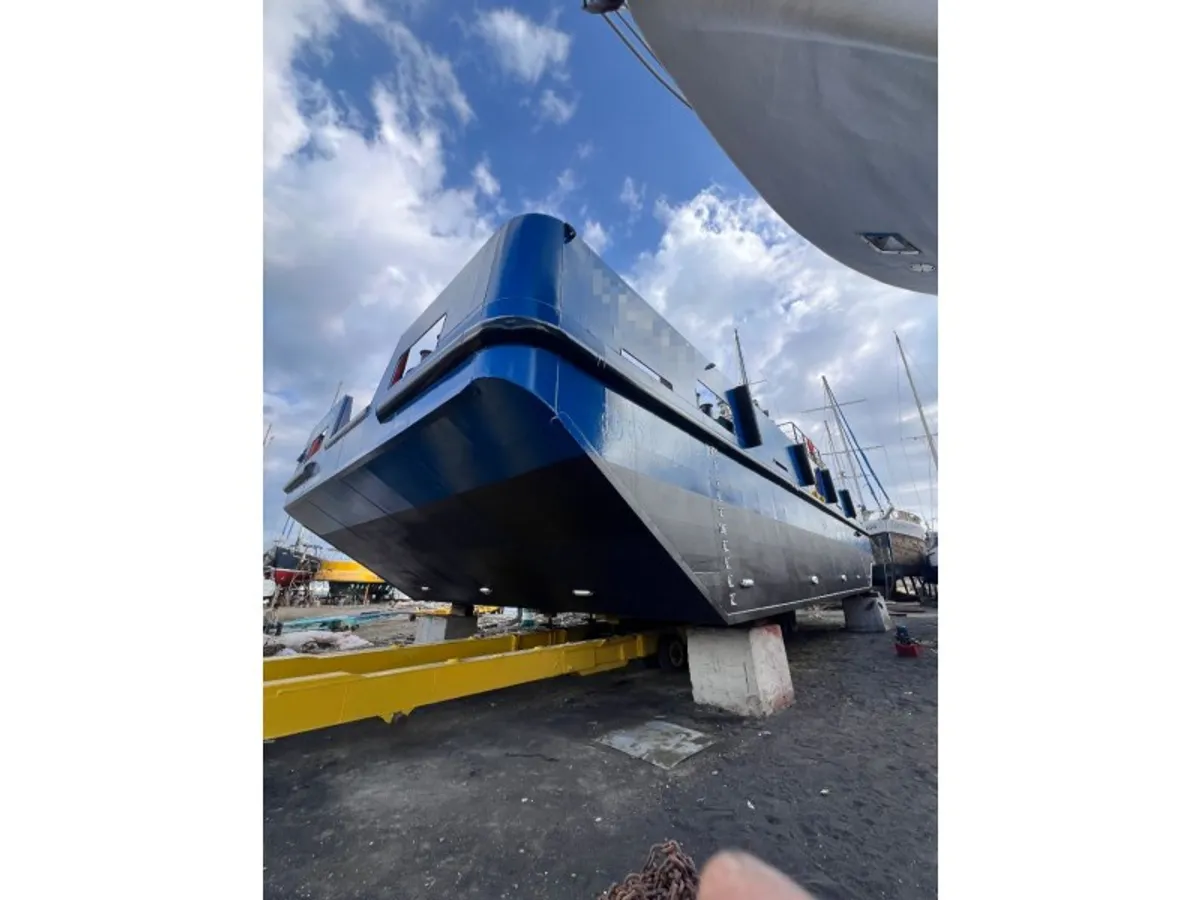 Portacontainer in vendita