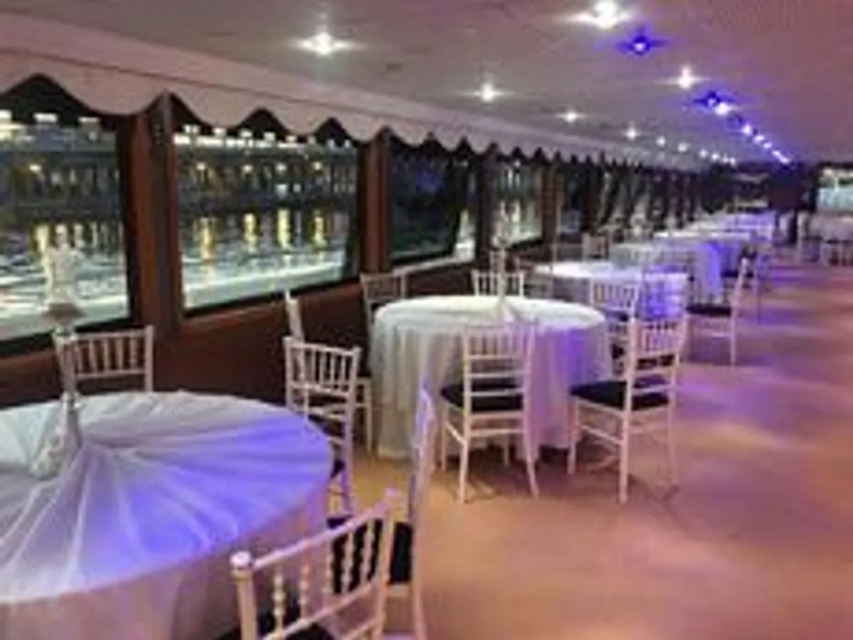 Nave passeggeri in vendita