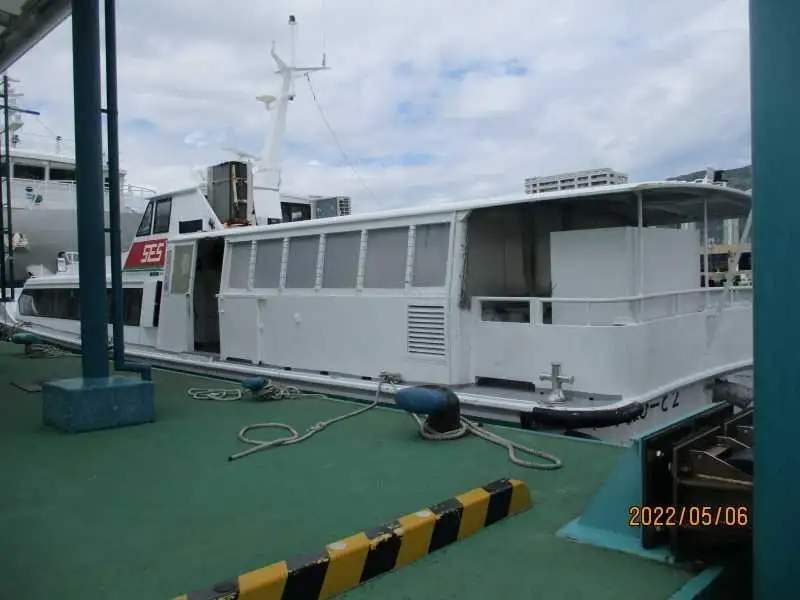 Nave passeggeri in vendita