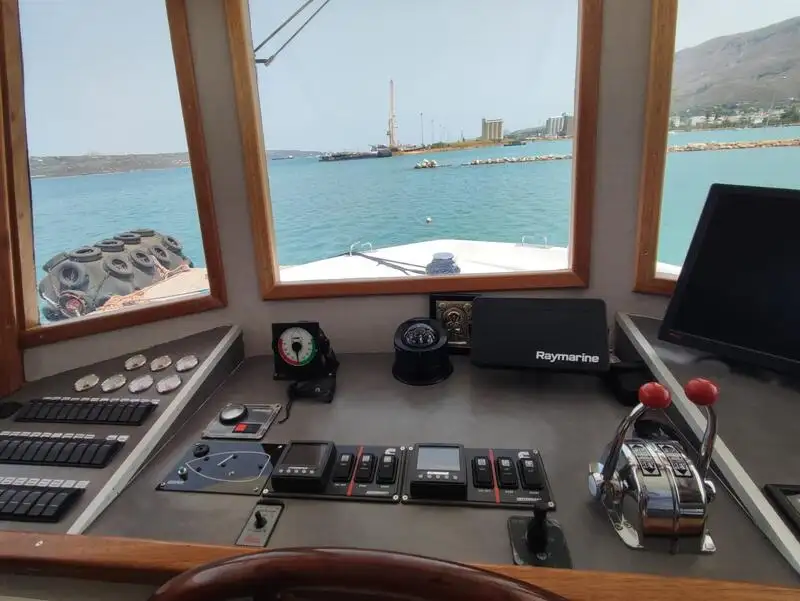 Nave passeggeri in vendita
