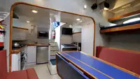 Nave da ricerca in vendita