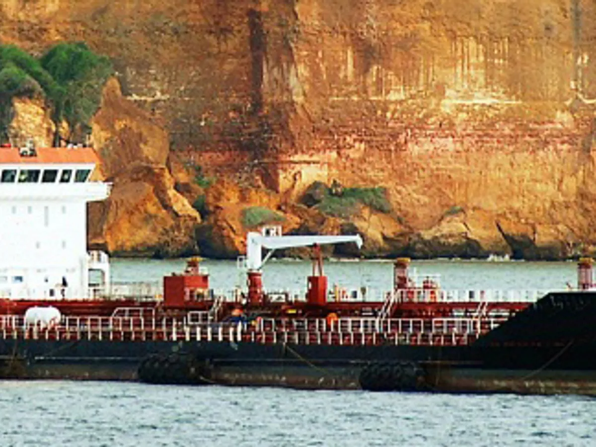 Petroliera/Chimichiera in vendita