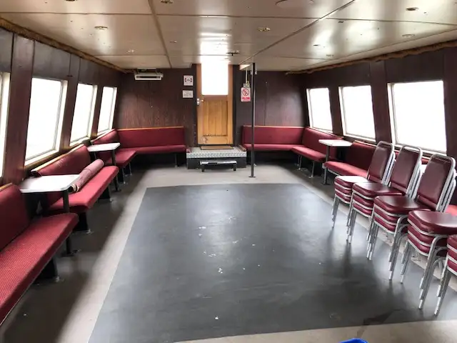 Nave passeggeri in vendita