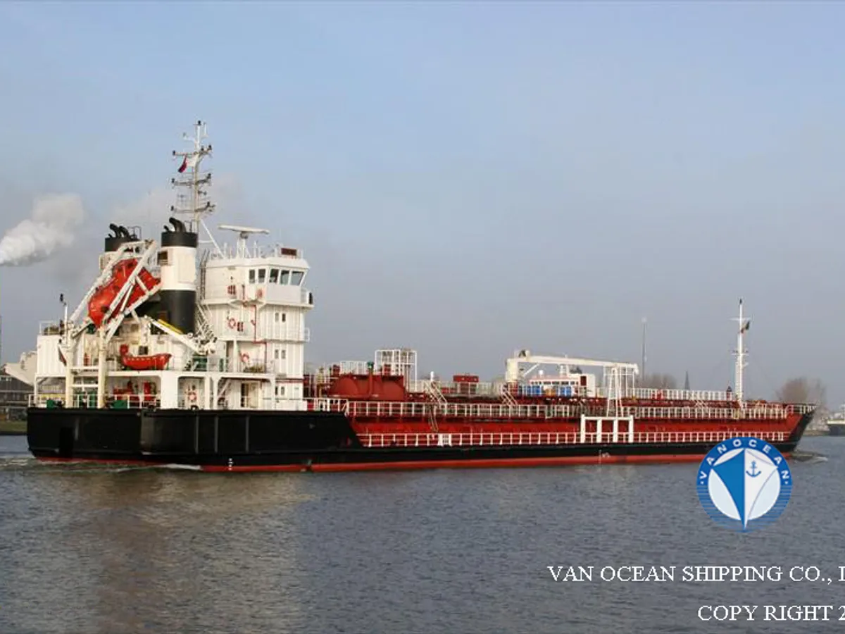 Petroliera/Chimichiera in vendita