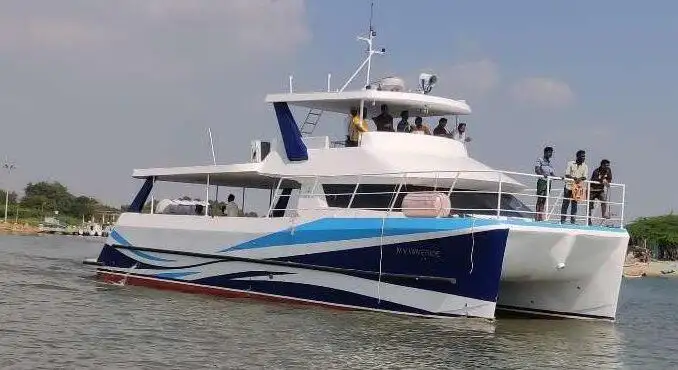 Nave passeggeri in vendita