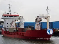 Nave refrigerata in vendita