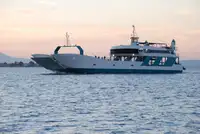 Nave da sbarco, con serbatoi in vendita