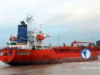 Petroliera/Chimichiera in vendita