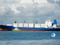 Nave refrigerata in vendita