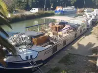 Chiatta in vendita