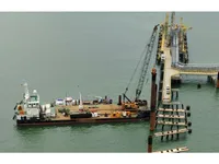 Nave di supporto in vendita