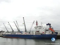 Nave refrigerata in vendita