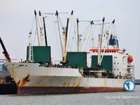 Nave refrigerata in vendita