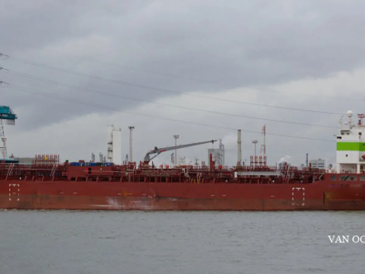 Petroliera/Chimichiera in vendita