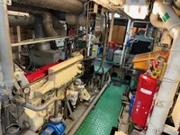 Nave di supporto in vendita