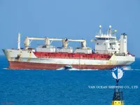 Nave refrigerata in vendita