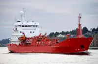 Oil/Chemical tanker in vendita