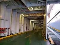 Nave refrigerata in vendita