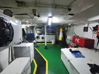 Nave di supporto in vendita