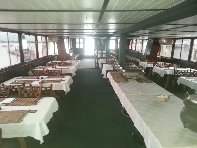 Nave traghetto in vendita