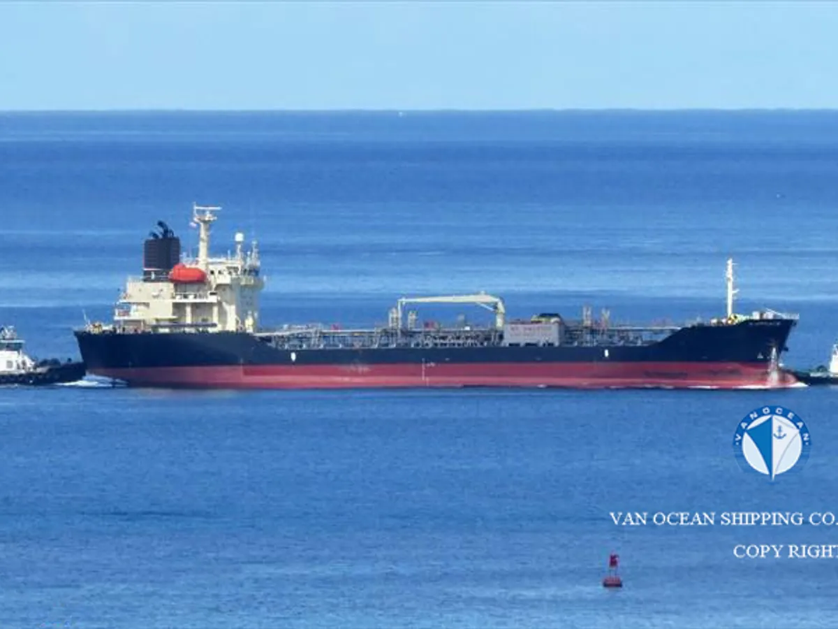 Petroliera/Chimichiera in vendita