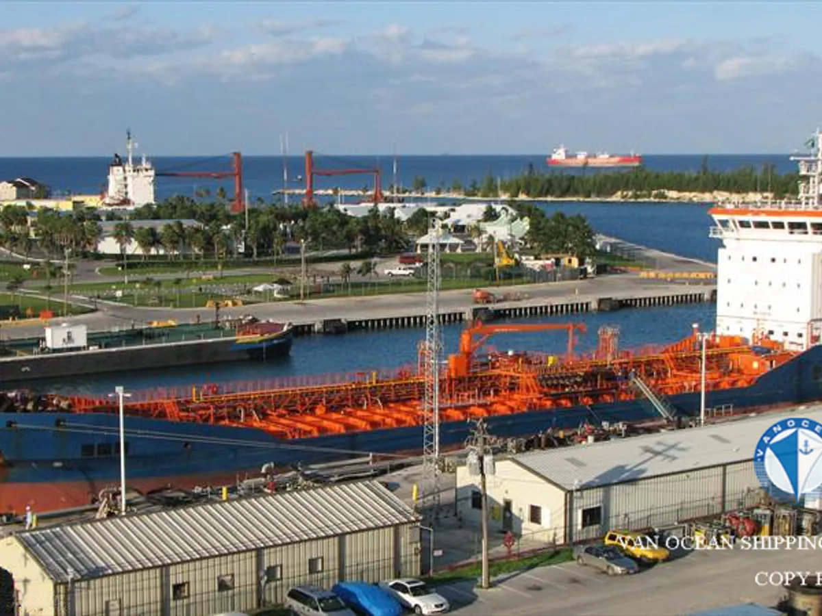 Petroliera/Chimichiera in vendita