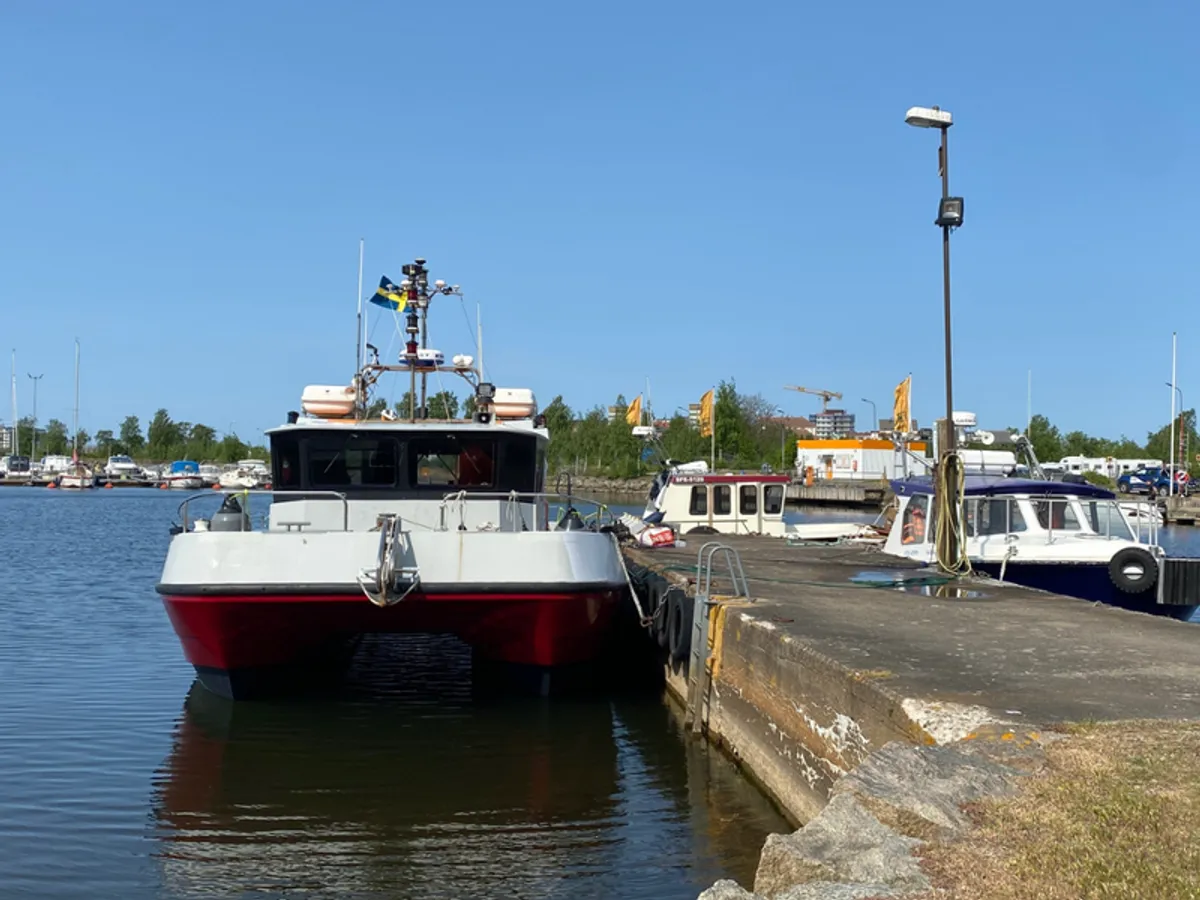 Nave da rilevamento in vendita