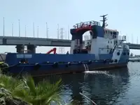 Nave di supporto in vendita