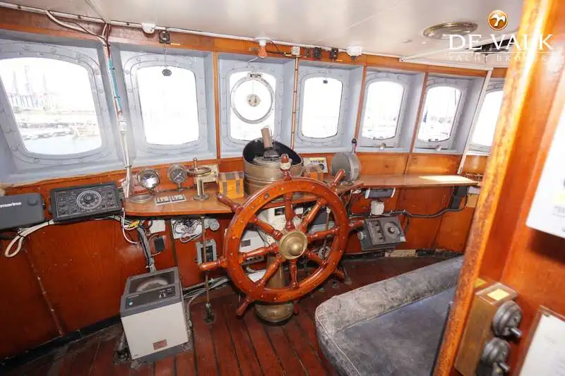 Nave da ricerca in vendita