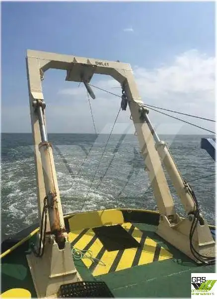 Nave di supporto in vendita