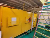 Nave di supporto in vendita