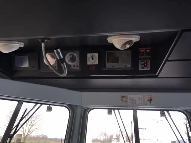 Nave da rilevamento in vendita