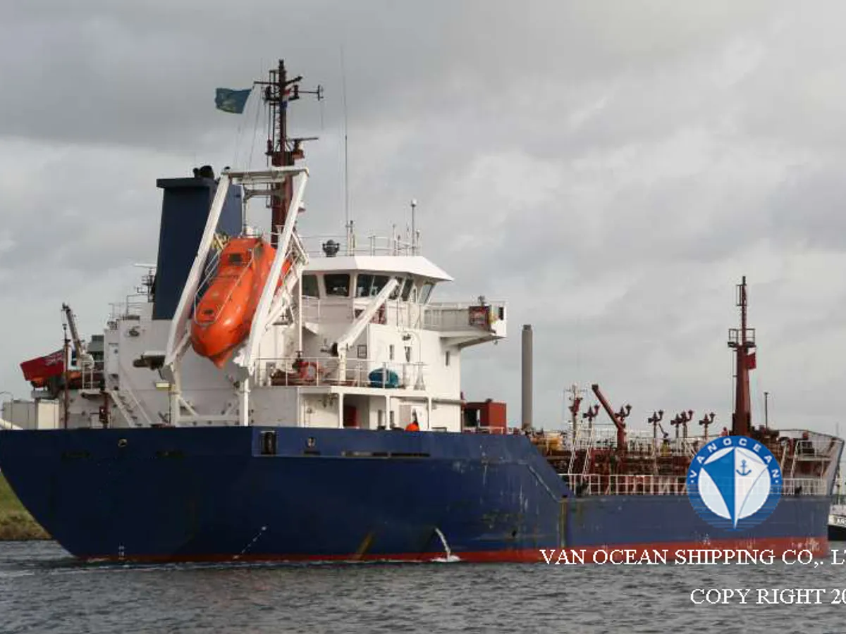 Petroliera/Chimichiera in vendita