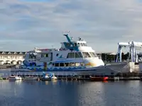 Nave passeggeri in vendita