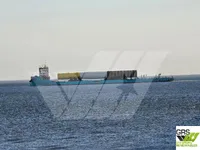 Nave da carico secco in vendita