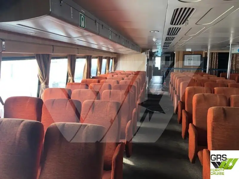 Nave passeggeri in vendita