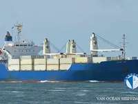 Nave refrigerata in vendita