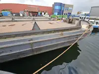 Chiatta in vendita