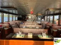 Nave ristorante in vendita
