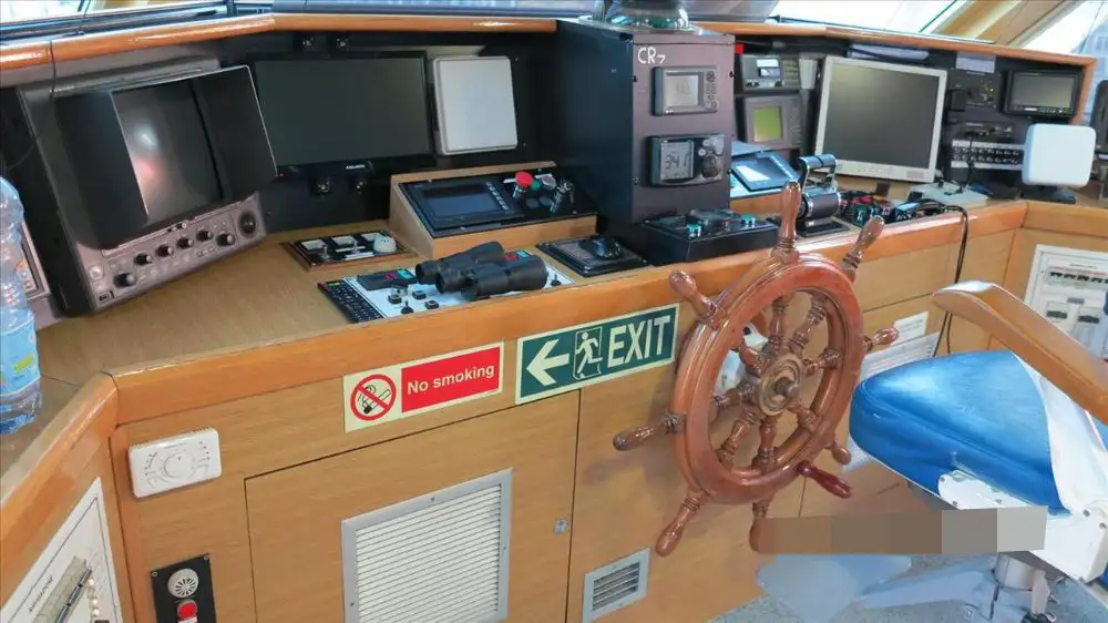 Catamarano in vendita