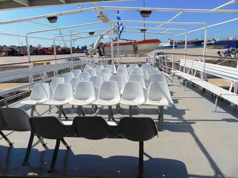 Nave passeggeri in vendita