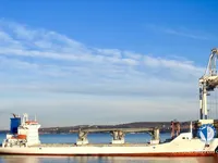 Nave refrigerata in vendita