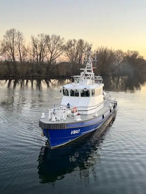 Nave da rilevamento in vendita