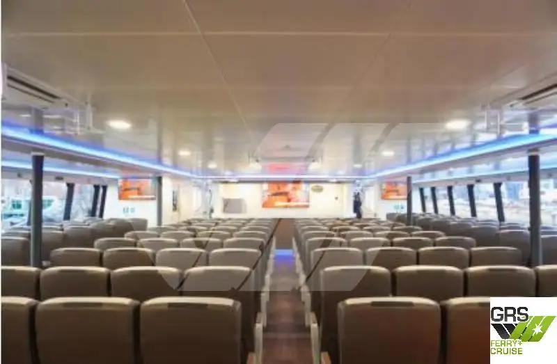 Nave passeggeri in vendita