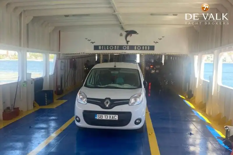 Nave traghetto in vendita
