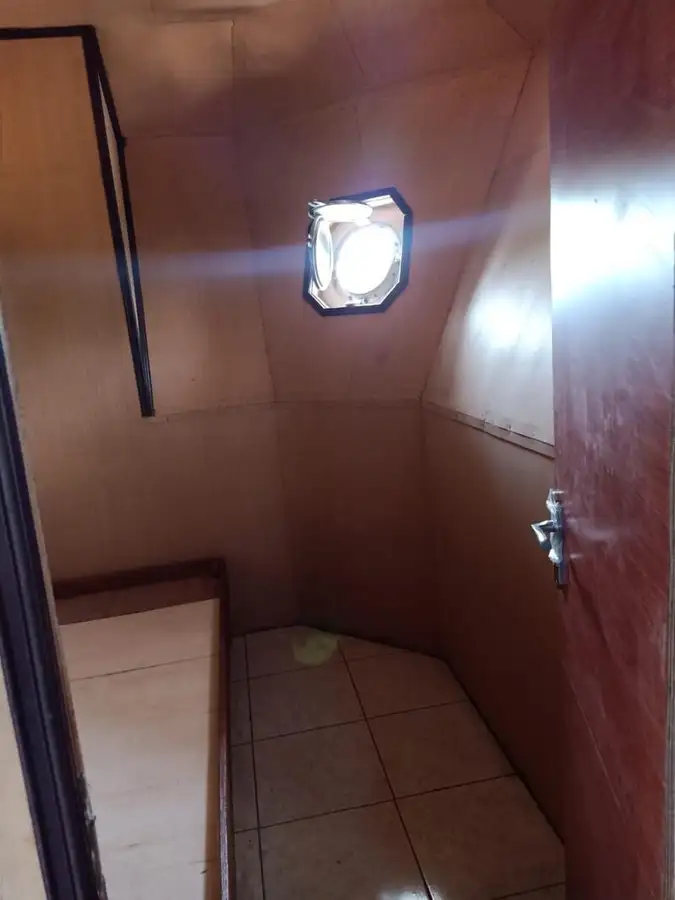 Nave da sbarco, con serbatoi in vendita