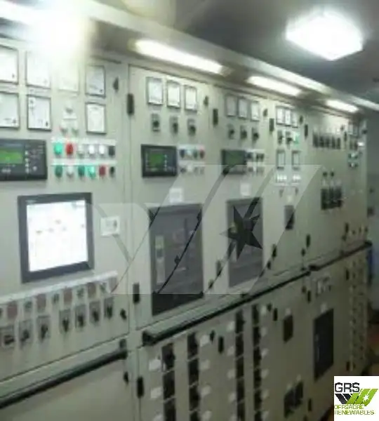 Nave di supporto in vendita