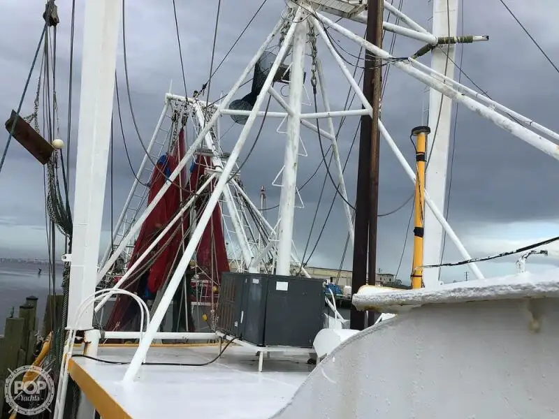 Peschereccio a strascico in vendita