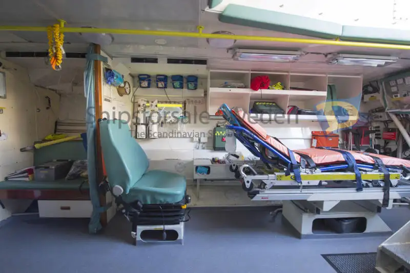 Nave di soccorso in vendita