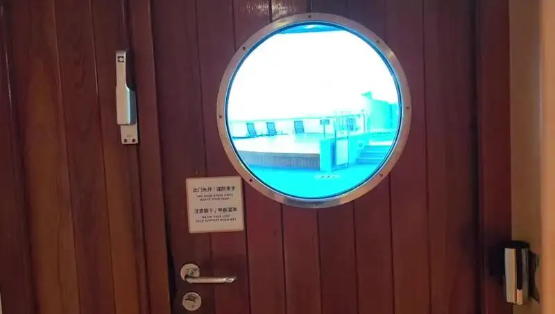 Nave passeggeri in vendita